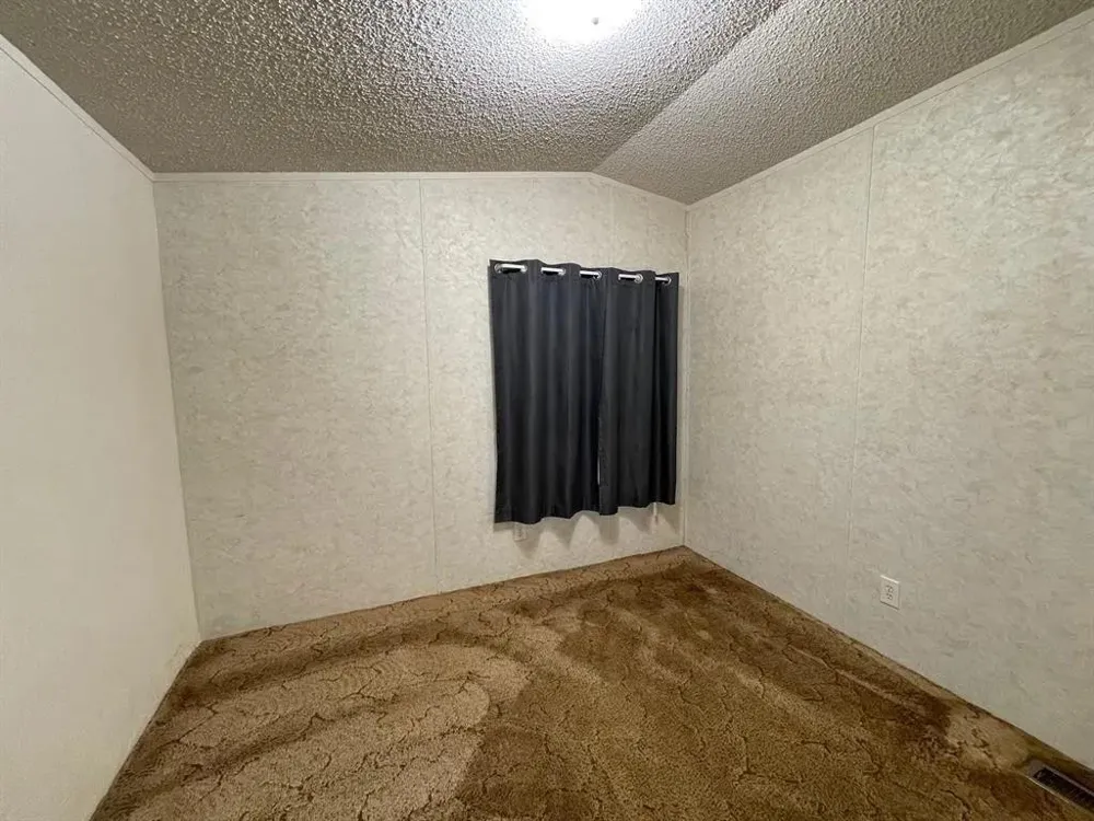 179 County Road 3105 Crockett, TX 75835