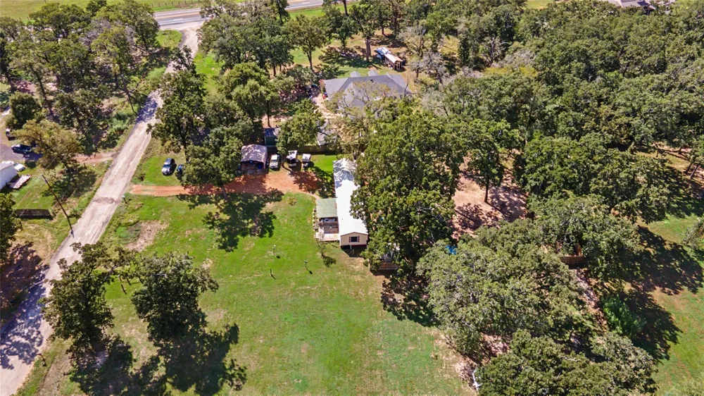 179 County Road 3105 Crockett, TX 75835