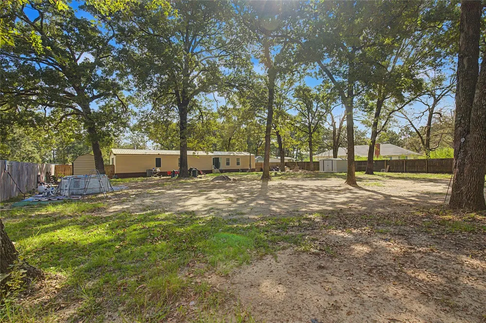 179 County Road 3105 Crockett, TX 75835