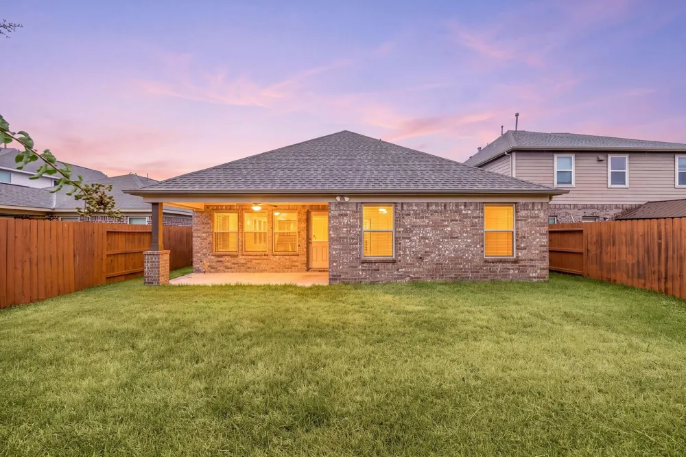 32659 Timber Point Drive Brookshire, TX 77423