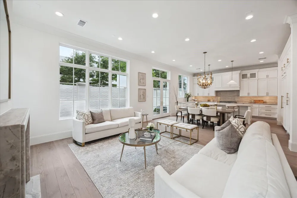 7 Wentworth Gate Path Houston, TX 77027