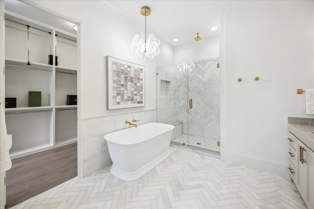 7 Wentworth Gate Path Houston, TX 77027