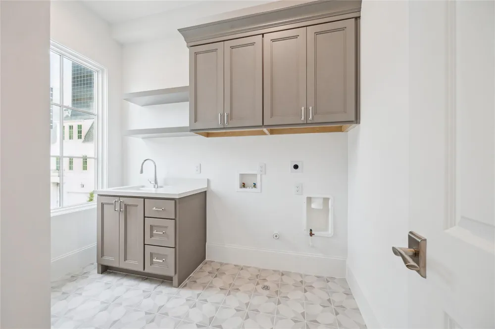 7 Wentworth Gate Path Houston, TX 77027