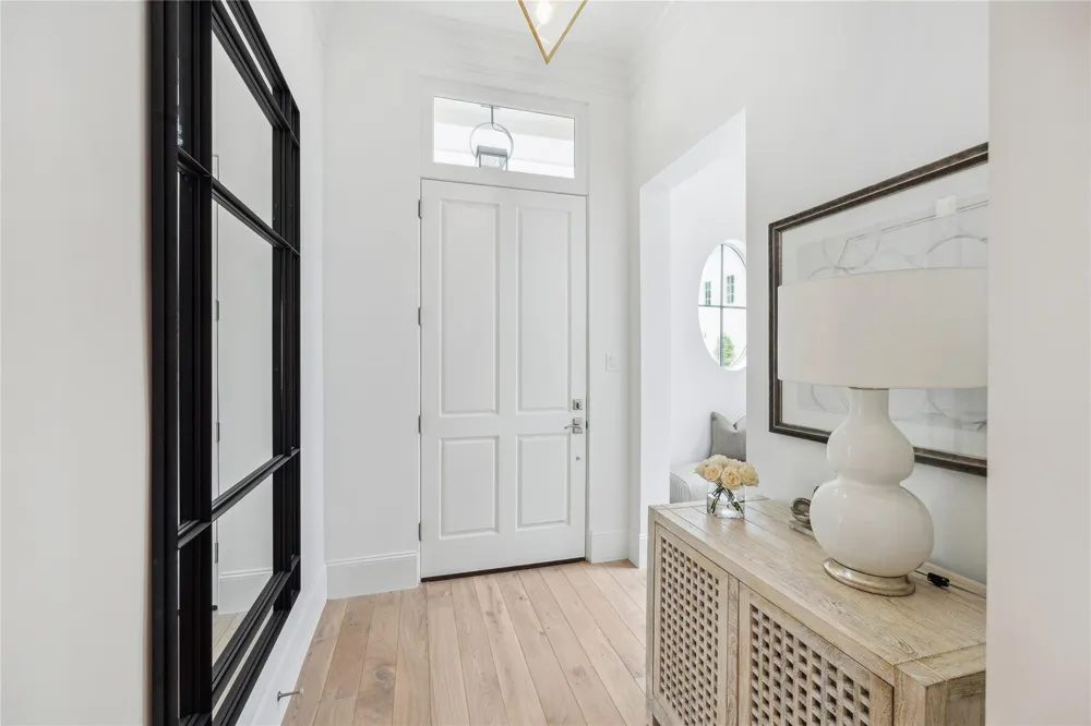 7 Wentworth Gate Path Houston, TX 77027