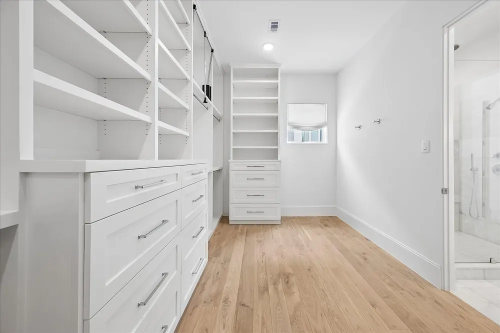 31 Wentworth Gate Path Houston, TX 77027