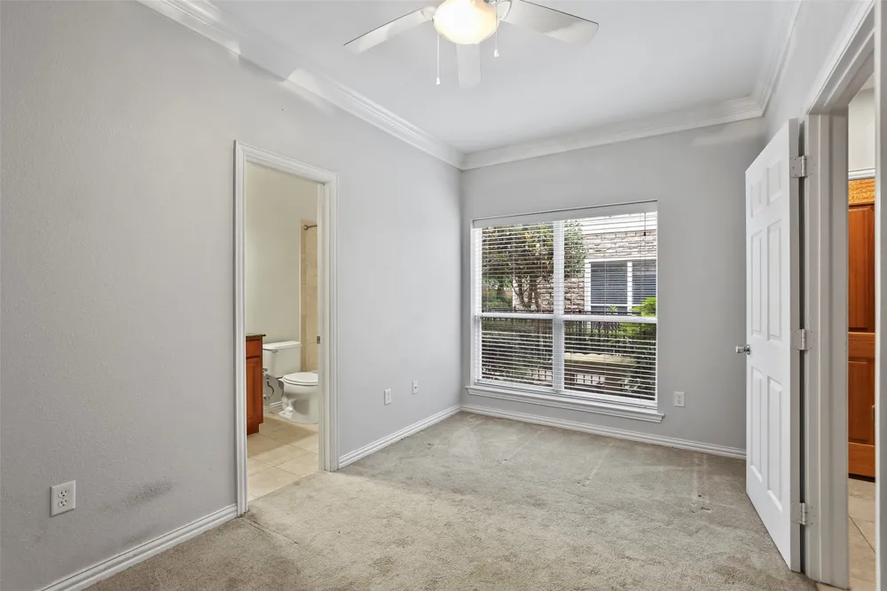 3119 Cedarplaza Lane #303 Dallas, TX 75235