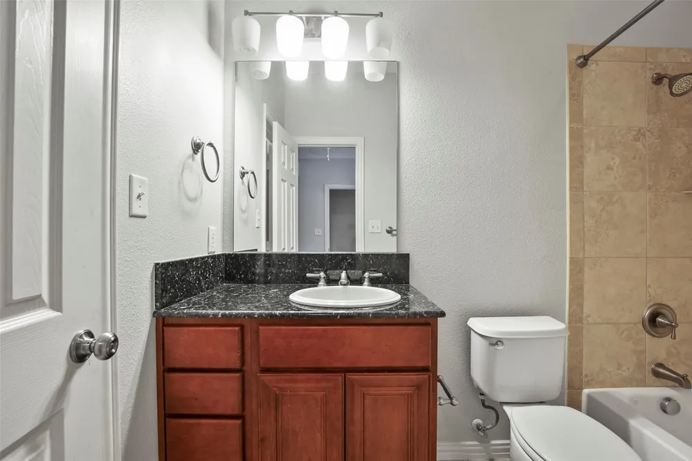 3119 Cedarplaza Lane #303 Dallas, TX 75235