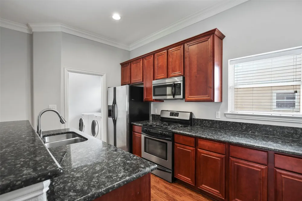 3119 Cedarplaza Lane #303 Dallas, TX 75235