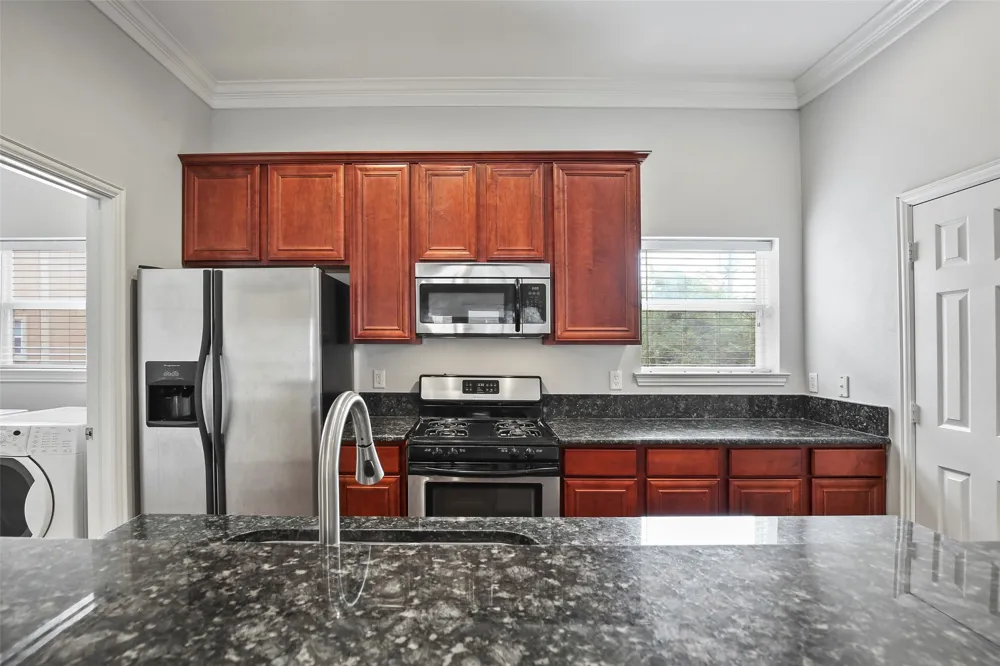 3119 Cedarplaza Lane #303 Dallas, TX 75235