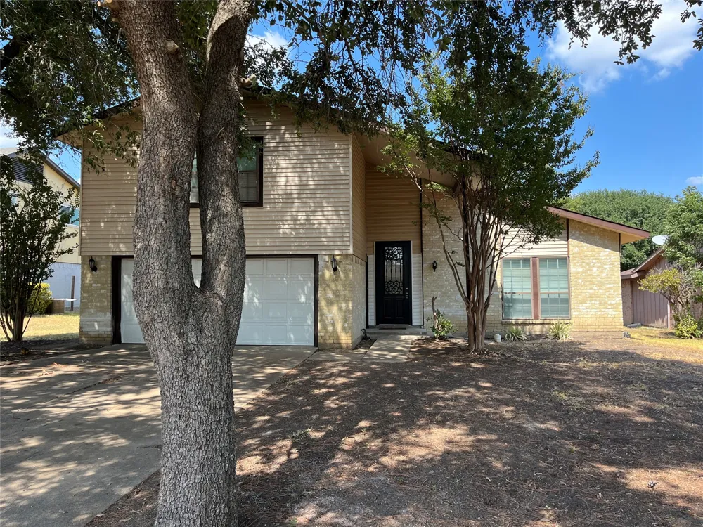 1707 Aurora Drive Richardson, TX 75081