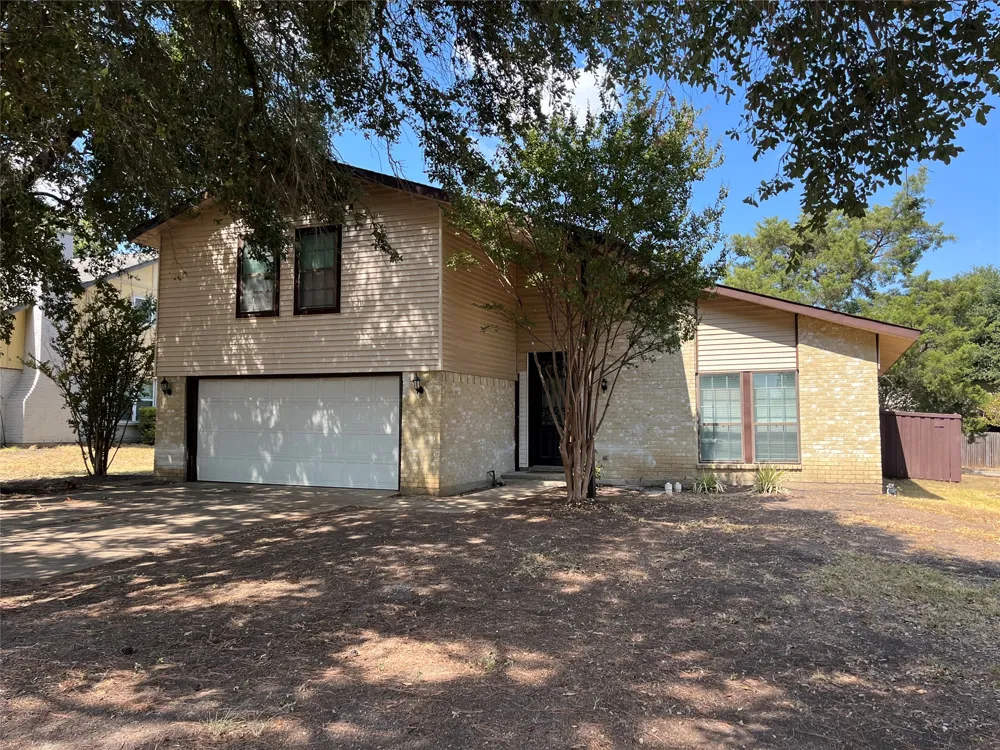 1707 Aurora Drive Richardson, TX 75081