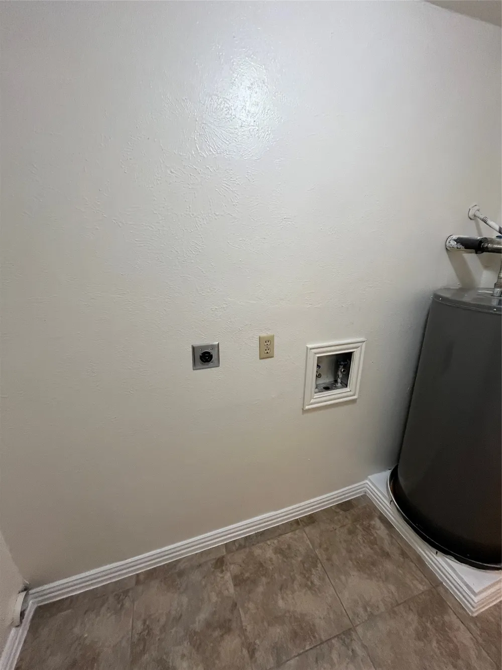 1707 Aurora Drive Richardson, TX 75081