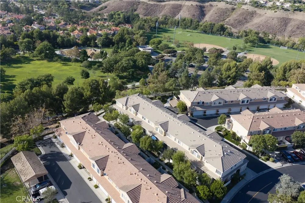 835 S Taos Way Anaheim, CA 92808