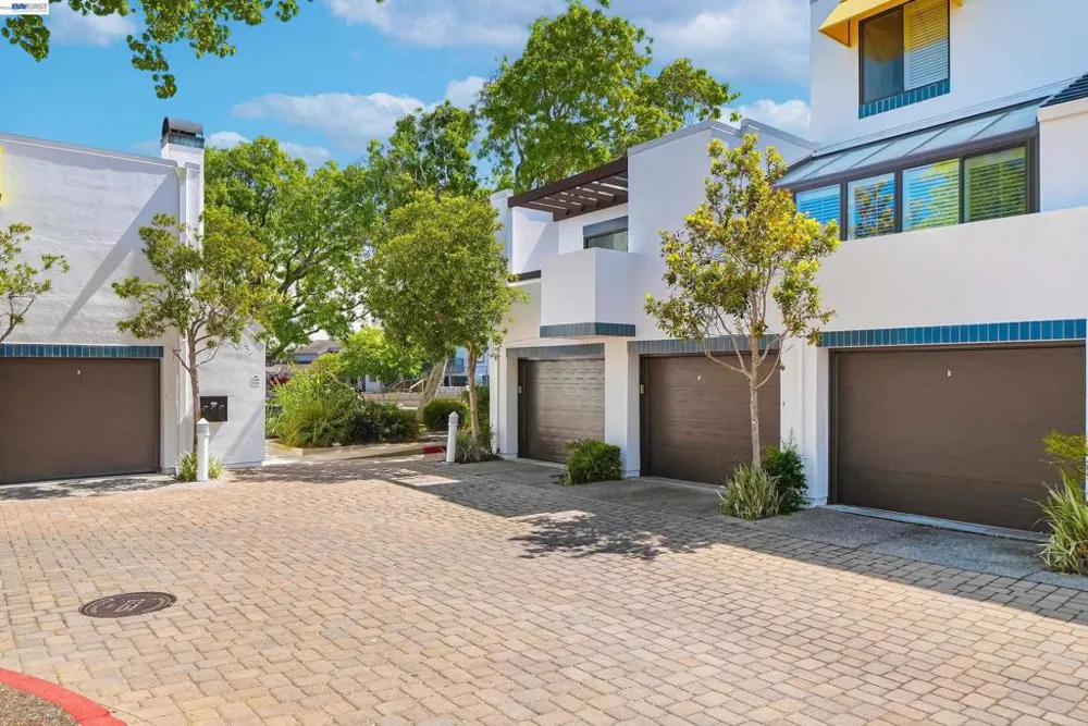 844 Balboa Ln Foster City, CA 94404