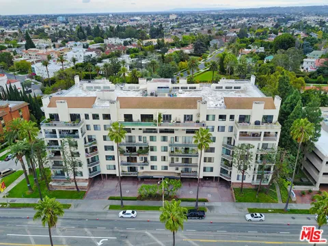 4460 Wilshire Boulevard #701