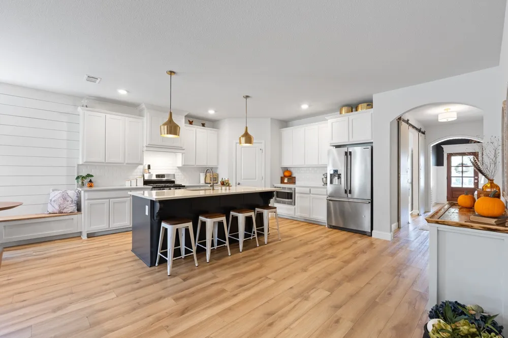 9812 Chaparral Pass Fort Worth, TX 76126