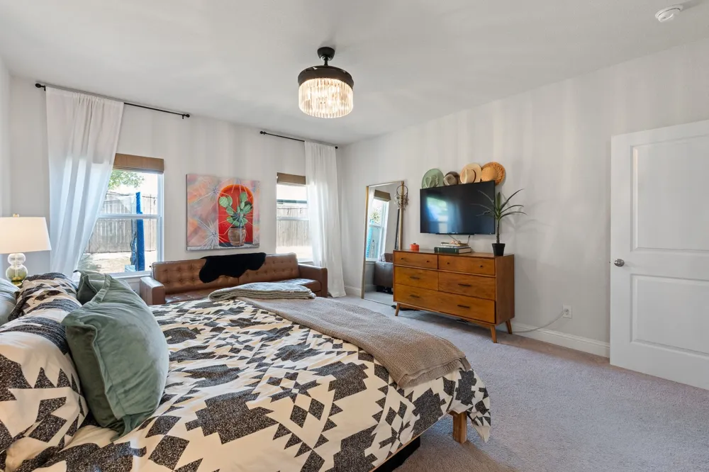 9812 Chaparral Pass Fort Worth, TX 76126