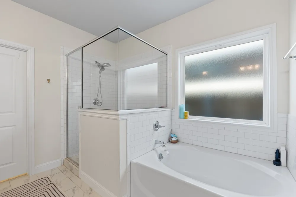 9812 Chaparral Pass Fort Worth, TX 76126