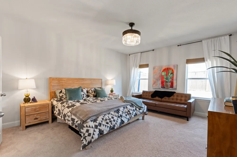 9812 Chaparral Pass Fort Worth, TX 76126
