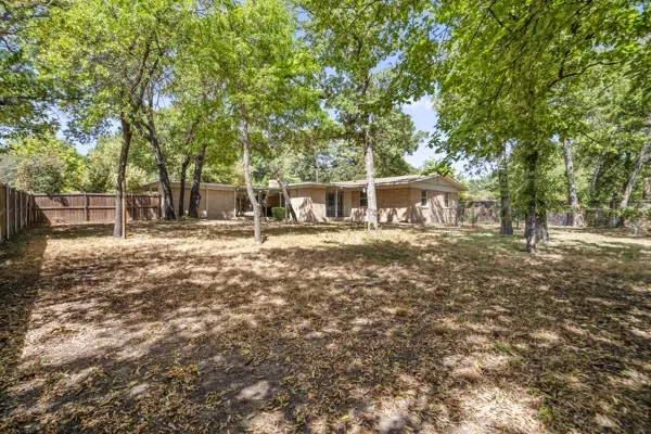 2514 Sherwood Street Denton, TX 76209