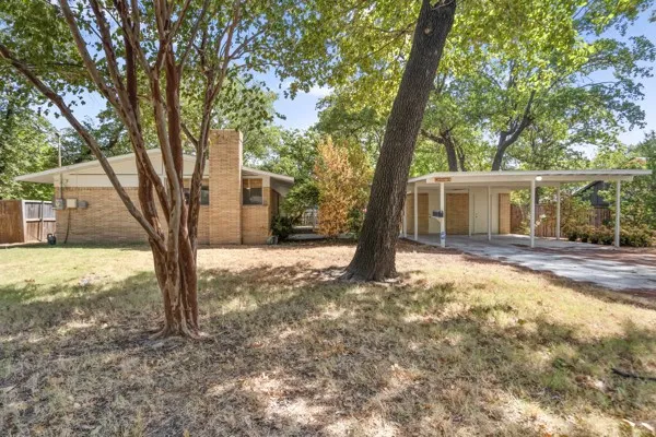 2514 Sherwood Street Denton, TX 76209