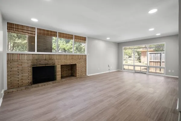 2514 Sherwood Street Denton, TX 76209
