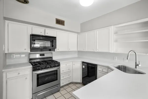 2514 Sherwood Street Denton, TX 76209