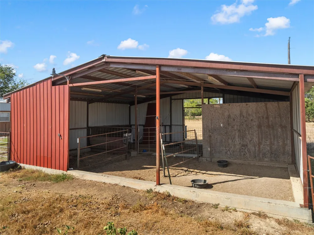 3370 County Road 303 Oglesby, TX 76561