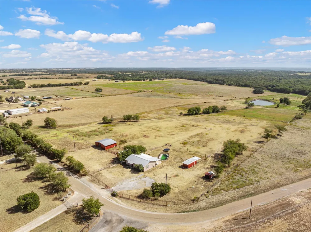3370 County Road 303 Oglesby, TX 76561
