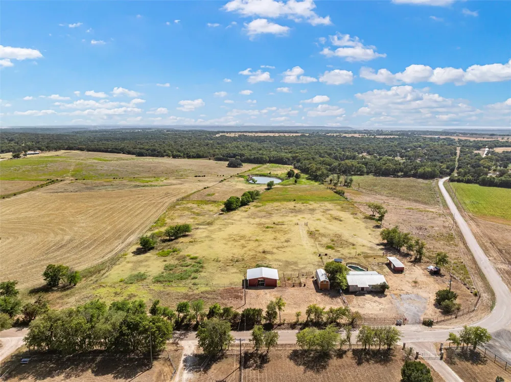 3370 County Road 303 Oglesby, TX 76561