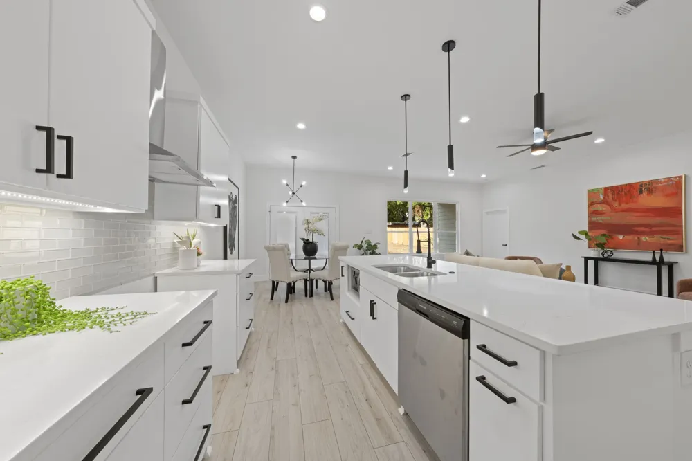 1429 E Ann Arbor Avenue Dallas, TX 75216