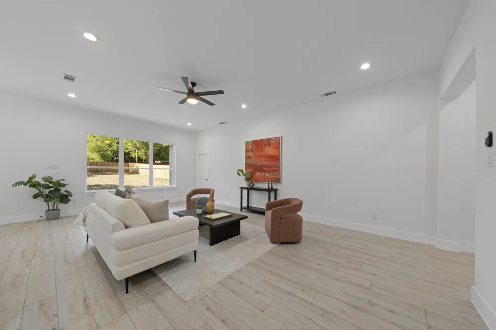 1429 E Ann Arbor Avenue Dallas, TX 75216