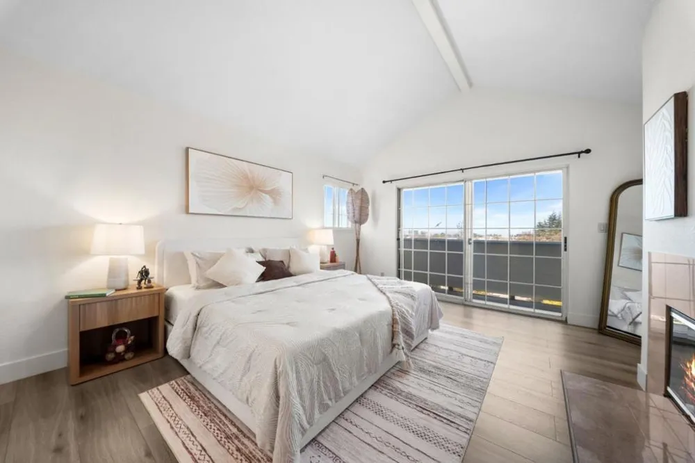 1591 Fifth Avenue Belmont, CA 94002