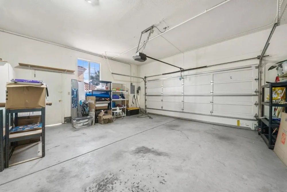 1591 Fifth Avenue Belmont, CA 94002