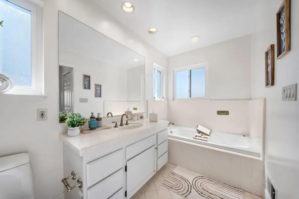 1591 Fifth Avenue Belmont, CA 94002