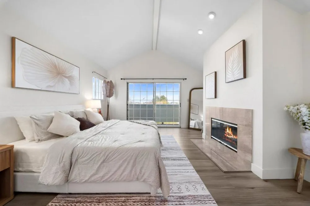 1591 Fifth Avenue Belmont, CA 94002