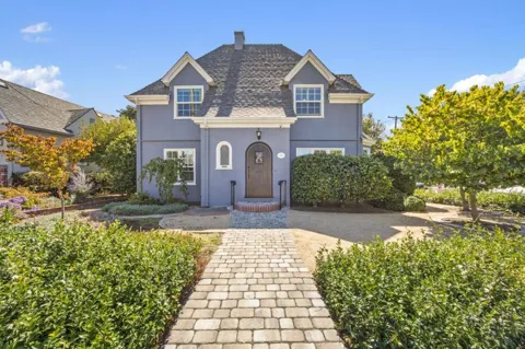 555 Begier Avenue