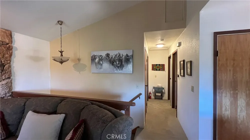 33393 Robin Drive Green Valley Lake, CA 92341