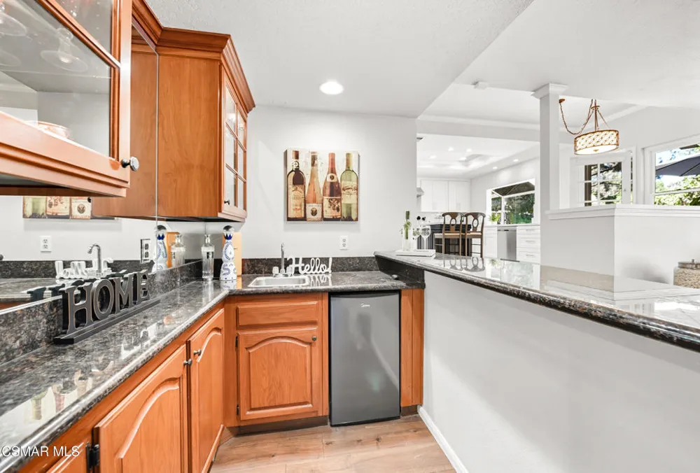 3128 Casino Drive Thousand Oaks, CA 91362