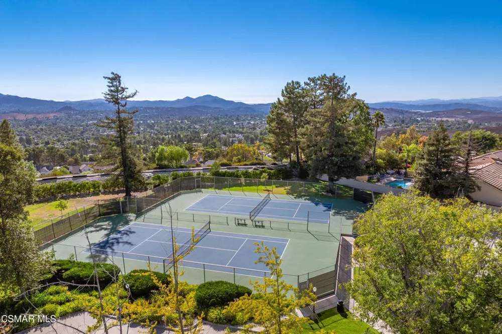 3128 Casino Drive Thousand Oaks, CA 91362