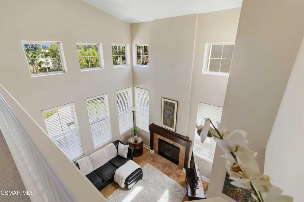 1160 Knottingham Street Simi Valley, CA 93065
