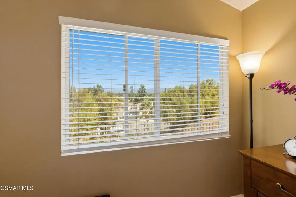 1160 Knottingham Street Simi Valley, CA 93065