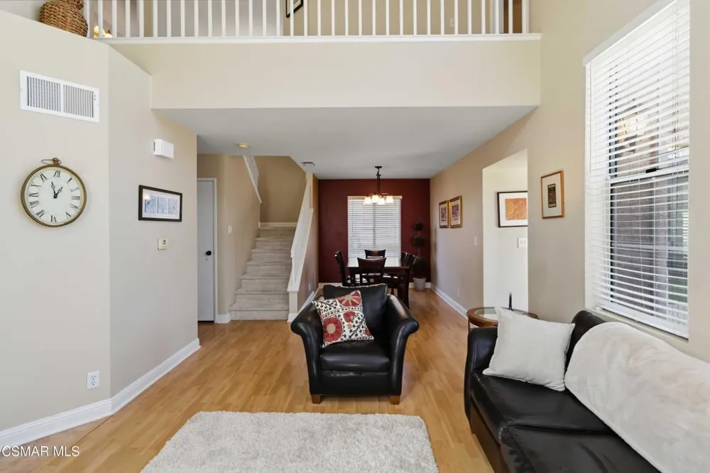 1160 Knottingham Street Simi Valley, CA 93065