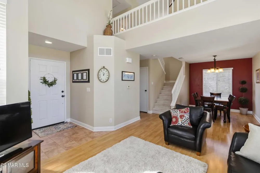 1160 Knottingham Street Simi Valley, CA 93065