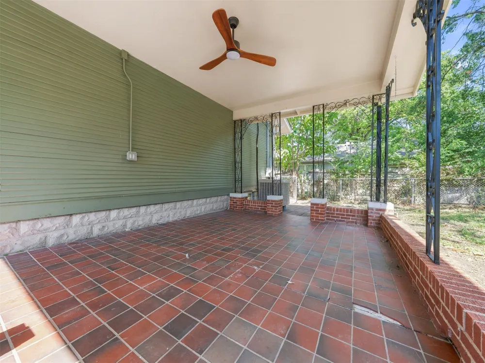 1123 S Newport Avenue Tulsa, OK 74120