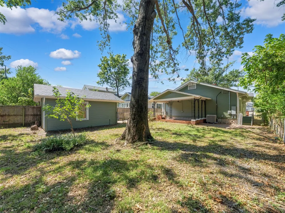 1123 S Newport Avenue Tulsa, OK 74120