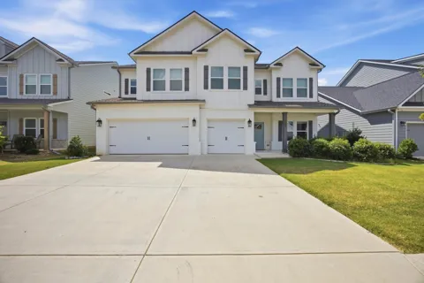 2110 Firelight Way