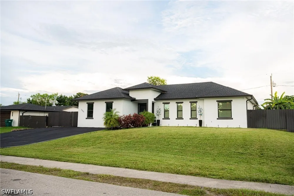 47th Street SW Naples, FL 34116