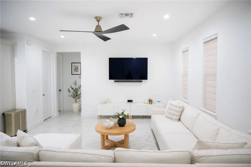 47th Street SW Naples, FL 34116