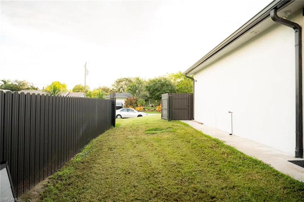 3000 47th Street SW Naples, FL 34116